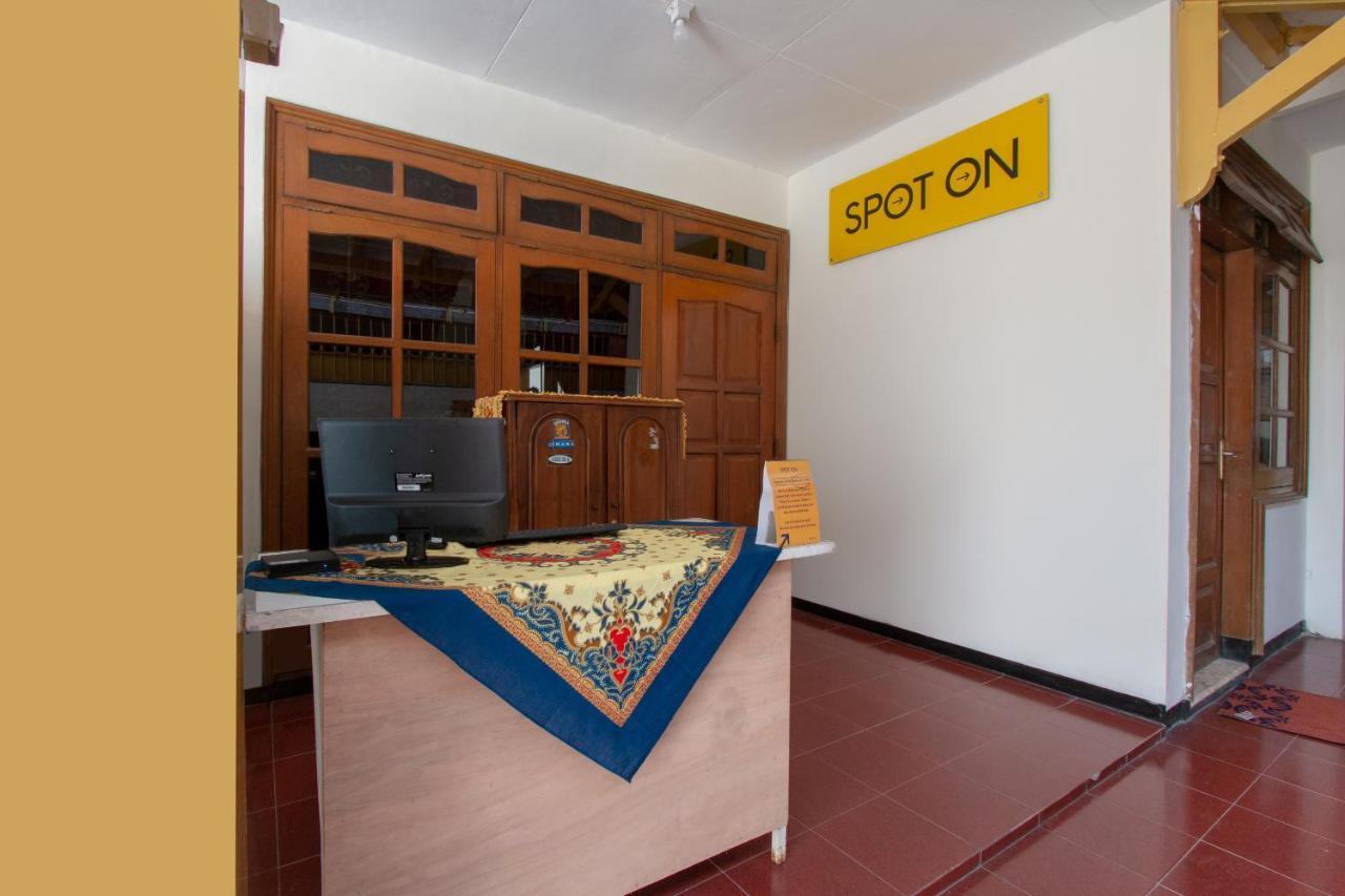 Spot On 3218 Bee Palm Family Syariah Hotel Malang Luaran gambar