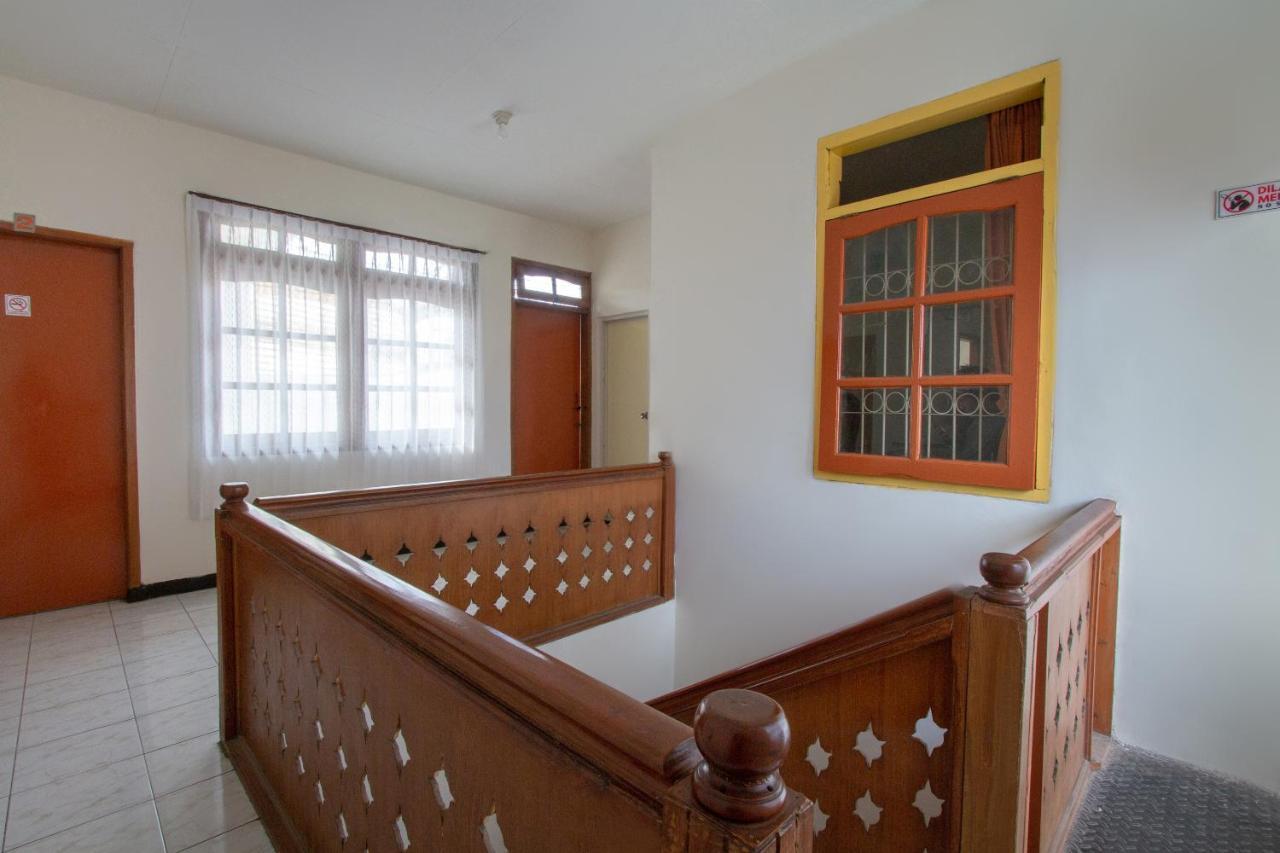 Spot On 3218 Bee Palm Family Syariah Hotel Malang Luaran gambar