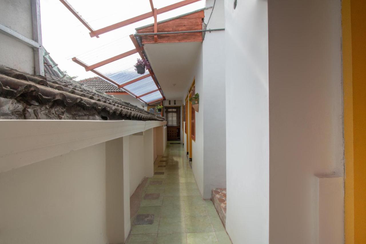 Spot On 3218 Bee Palm Family Syariah Hotel Malang Luaran gambar